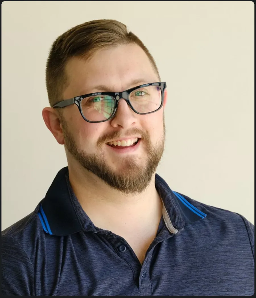 Portrait of Kyler Hood, real estate sales agent